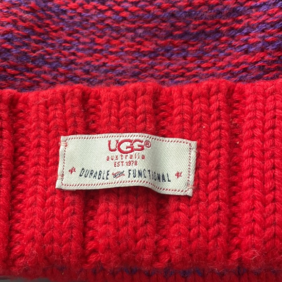 COPY - 2/$25. Ugg kids knit hat. Age 2-5. NWOT - Picture 2 of 4
